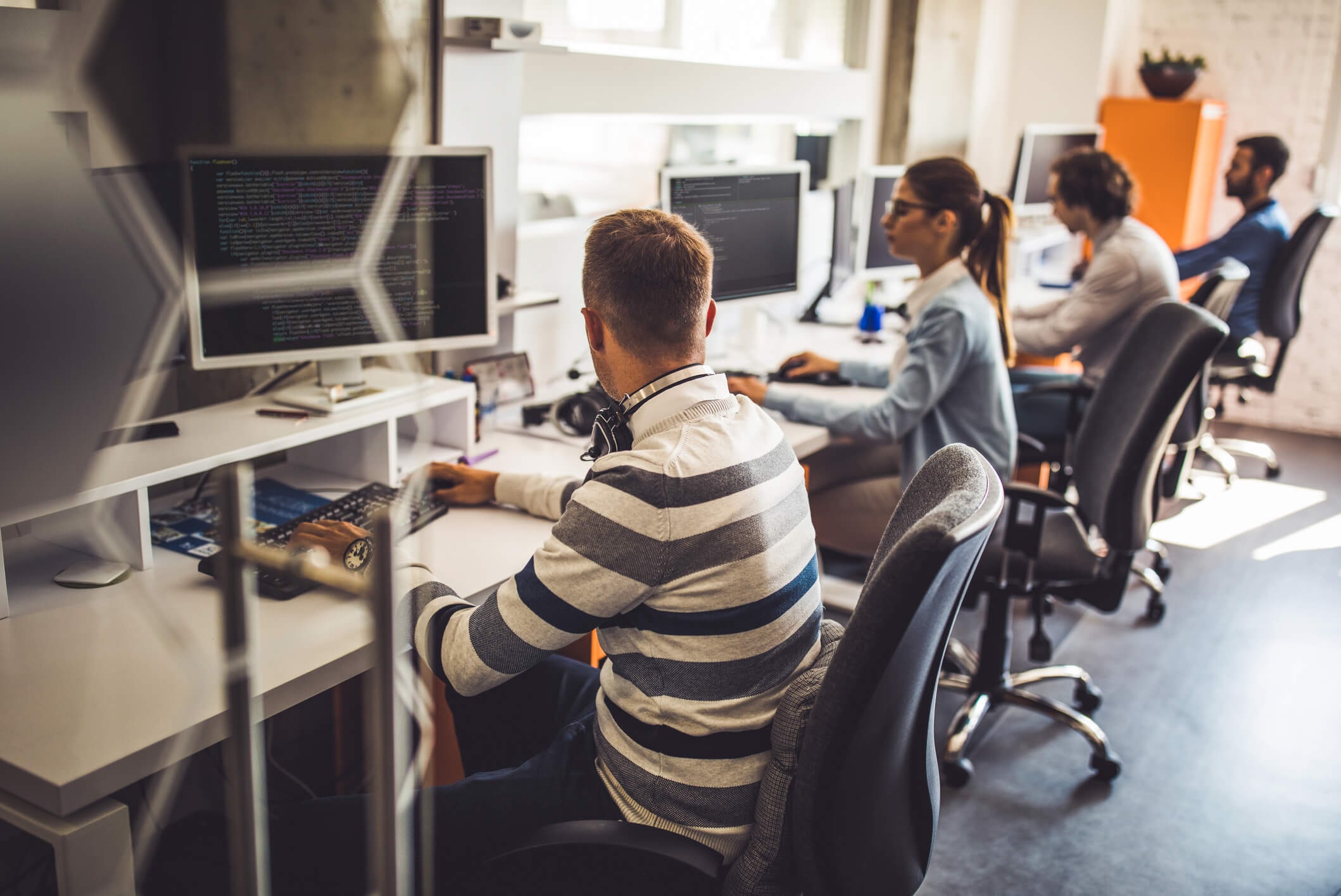 Como funciona o Microsoft Teams e como implementá-lo?