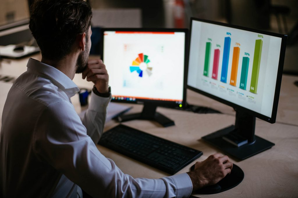 Saiba porque você deveria centralizar informações na empresa!