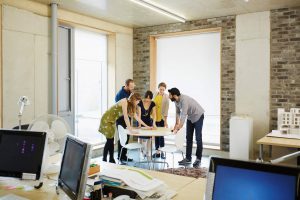 Como a gestão de não conformidades ajuda na redução de custos?