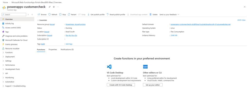 Tela de visão geral de um Azure Function App chamado powerapps-customercheck no portal do Azure, mostrando status em execução, região Brazil South, plano Flex Consumption, memória de 2048 MB e domínio padrão do aplicativo.